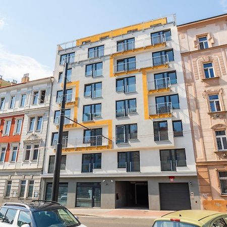 Brand New Studio Apartment #31 In Brand New Building With Free Parking In The Center Prag Dış mekan fotoğraf